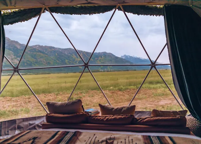 Tammah Jackson Hole Luxe tent *