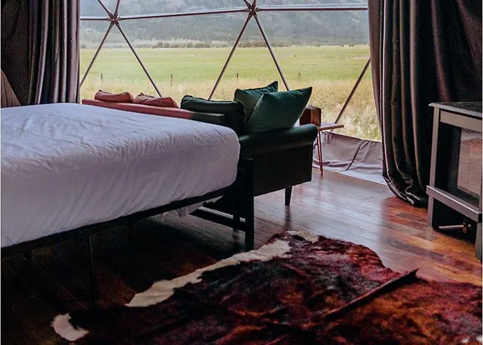 Tammah Jackson Hole Luxe tent